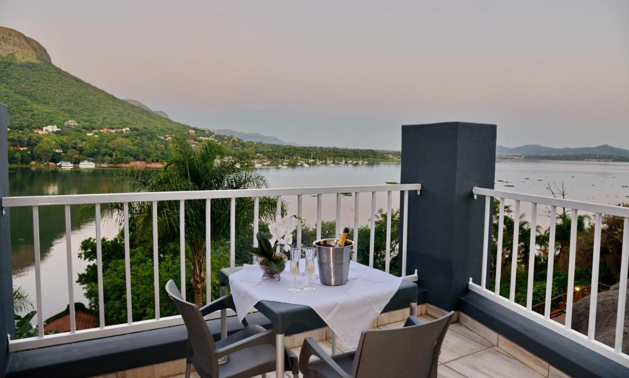 The Shore House Hartbeespoort Kültér fotó