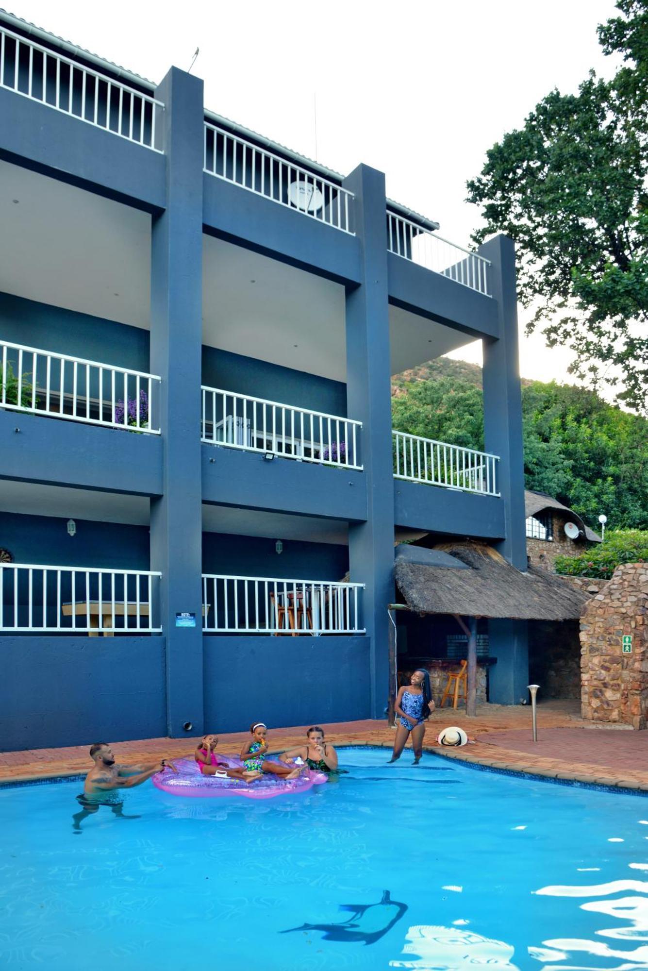 The Shore House Hartbeespoort Kültér fotó