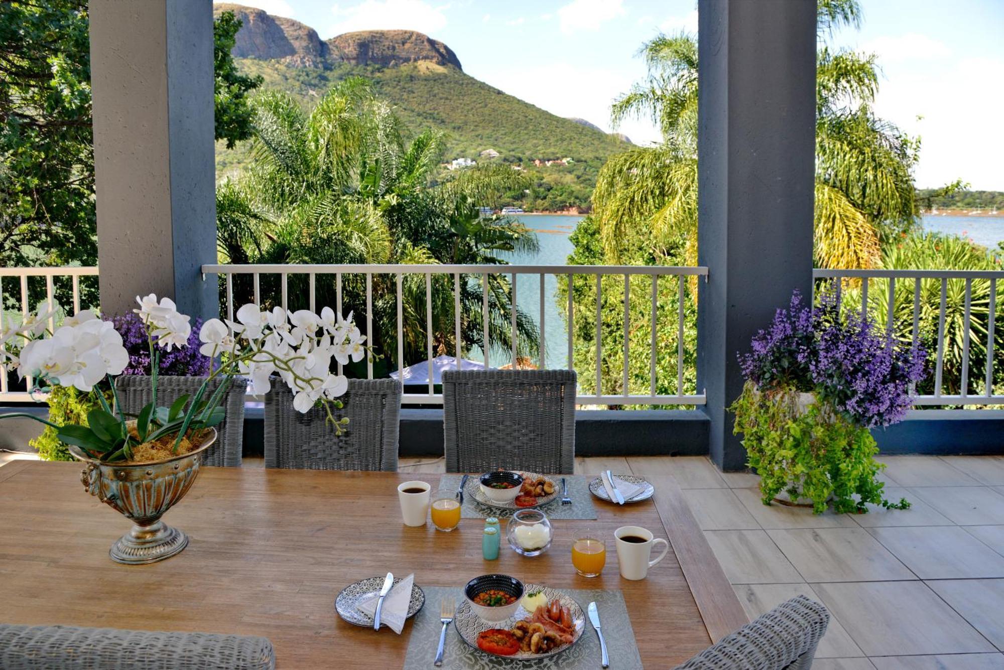 The Shore House Hartbeespoort Kültér fotó